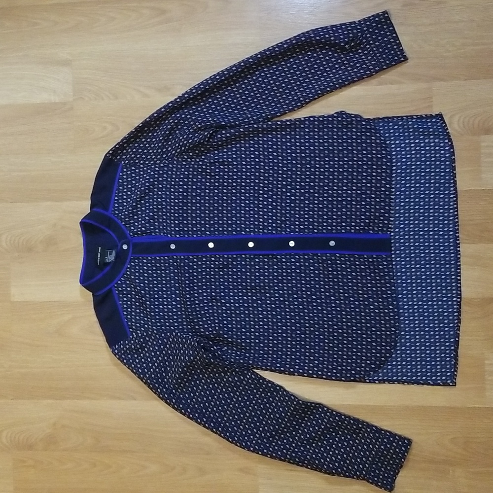 Central Park West blue patterned long sleeve button up blouse size small EUC